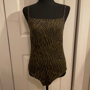 Cotton on | women’s bodysuit | medium | olive | animal print
